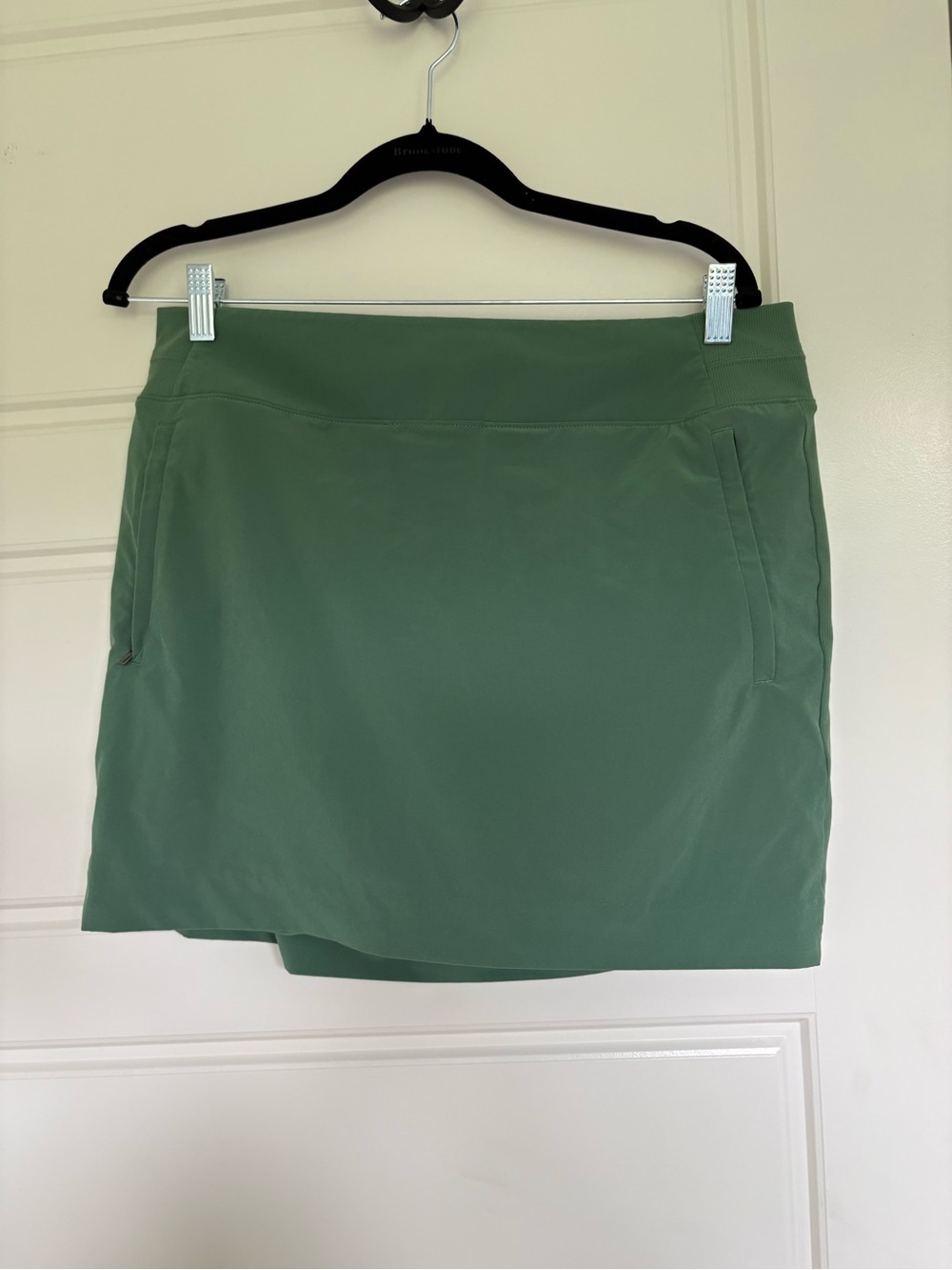 Athleta Forest Green Zip-Trim Athletic Skort